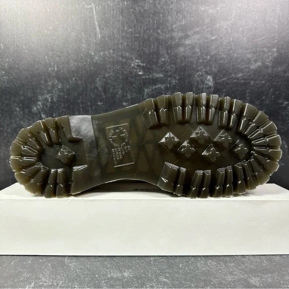 DOC DEVON HEART PEBBLED LEATHER PLATFORM BOOTS WOMENS SIZE 7 MILLED NAPPA - Picture 4 of 12